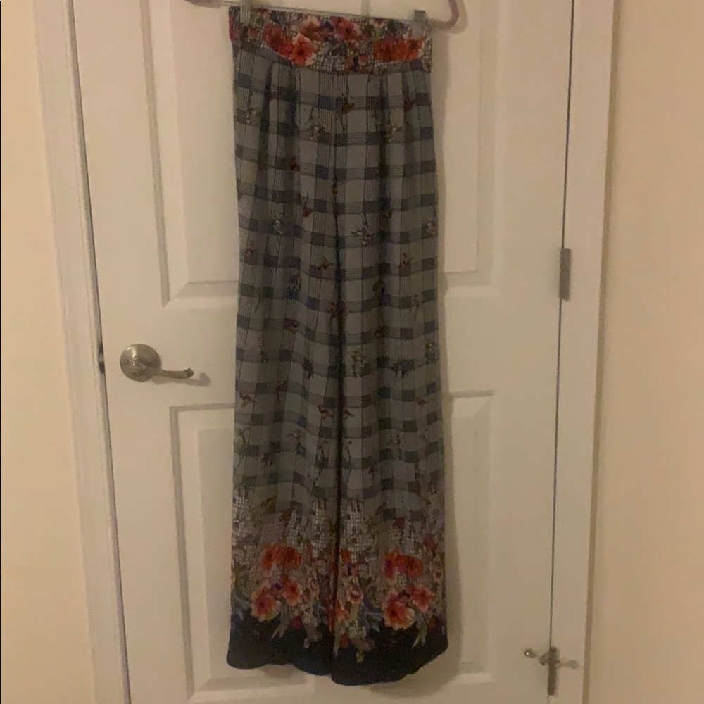 Wide leg floral prints